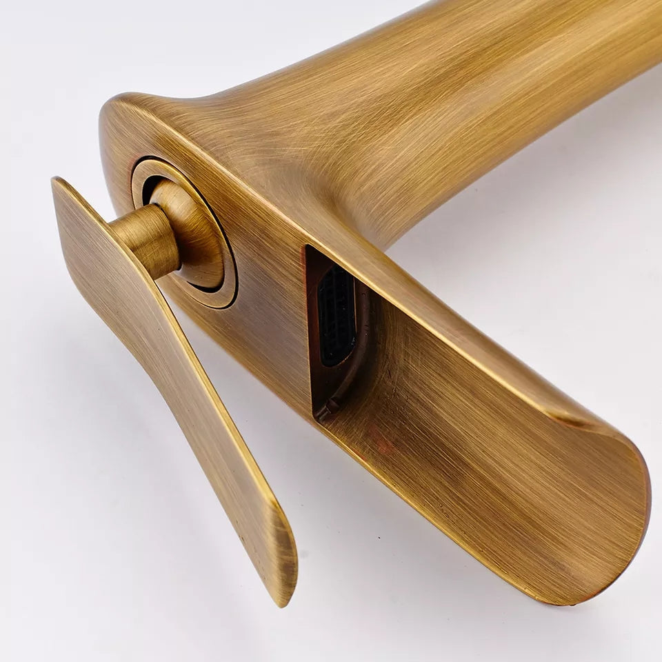 Baterie Lavoar, din Alama Sanitara, Aurie