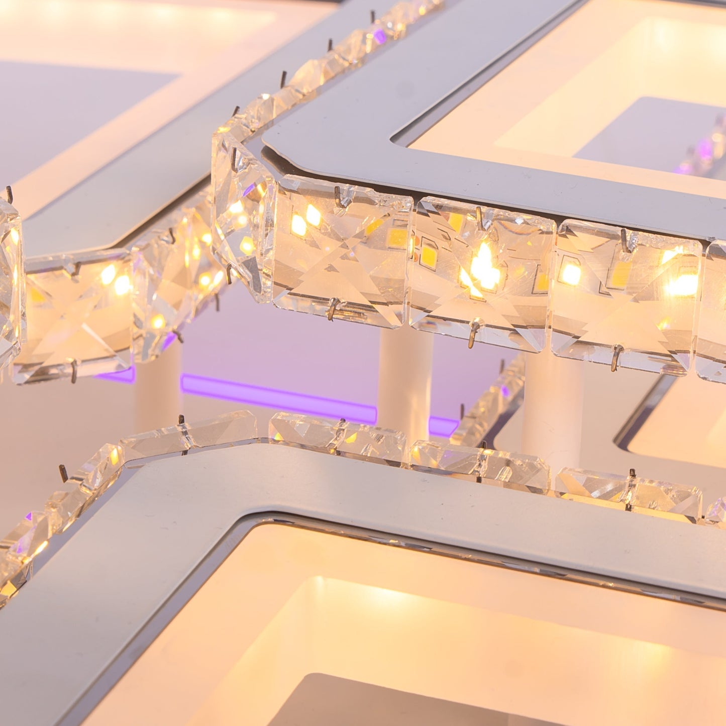 Lustra LED RGB cu Telecomanda, 330W, Dimabila, Alb 19376/4+2RGB