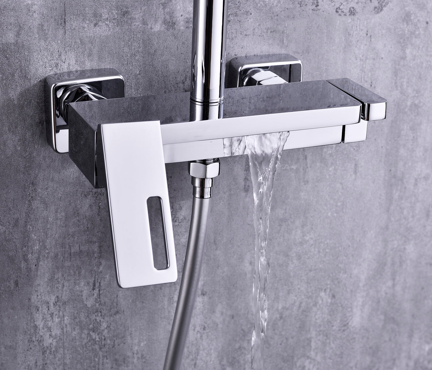 Coloana de Dus cu Inaltime Reglabila, din Alama Sanitara, Cromata